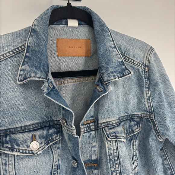 H&M &Denim 90's Style Button Denim Jacket - Picture 6 of 11